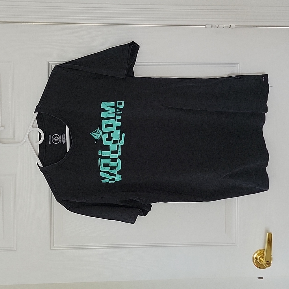 VOLCOM Men's Large T-shirt
